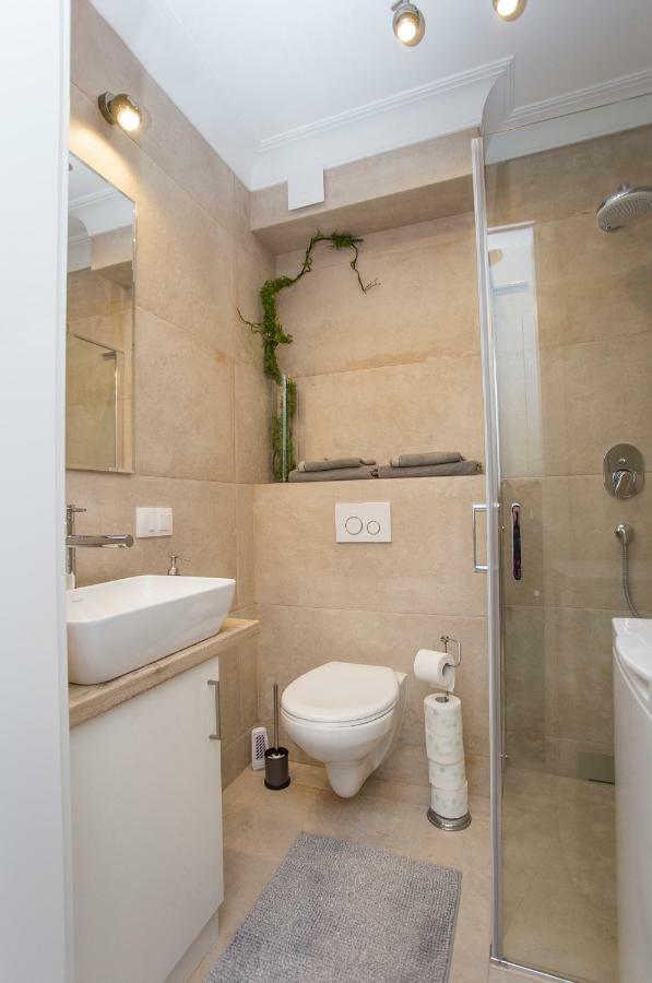 Cr Apartament Scisle Centrum Aleja Bluesa Białystok Esterno foto